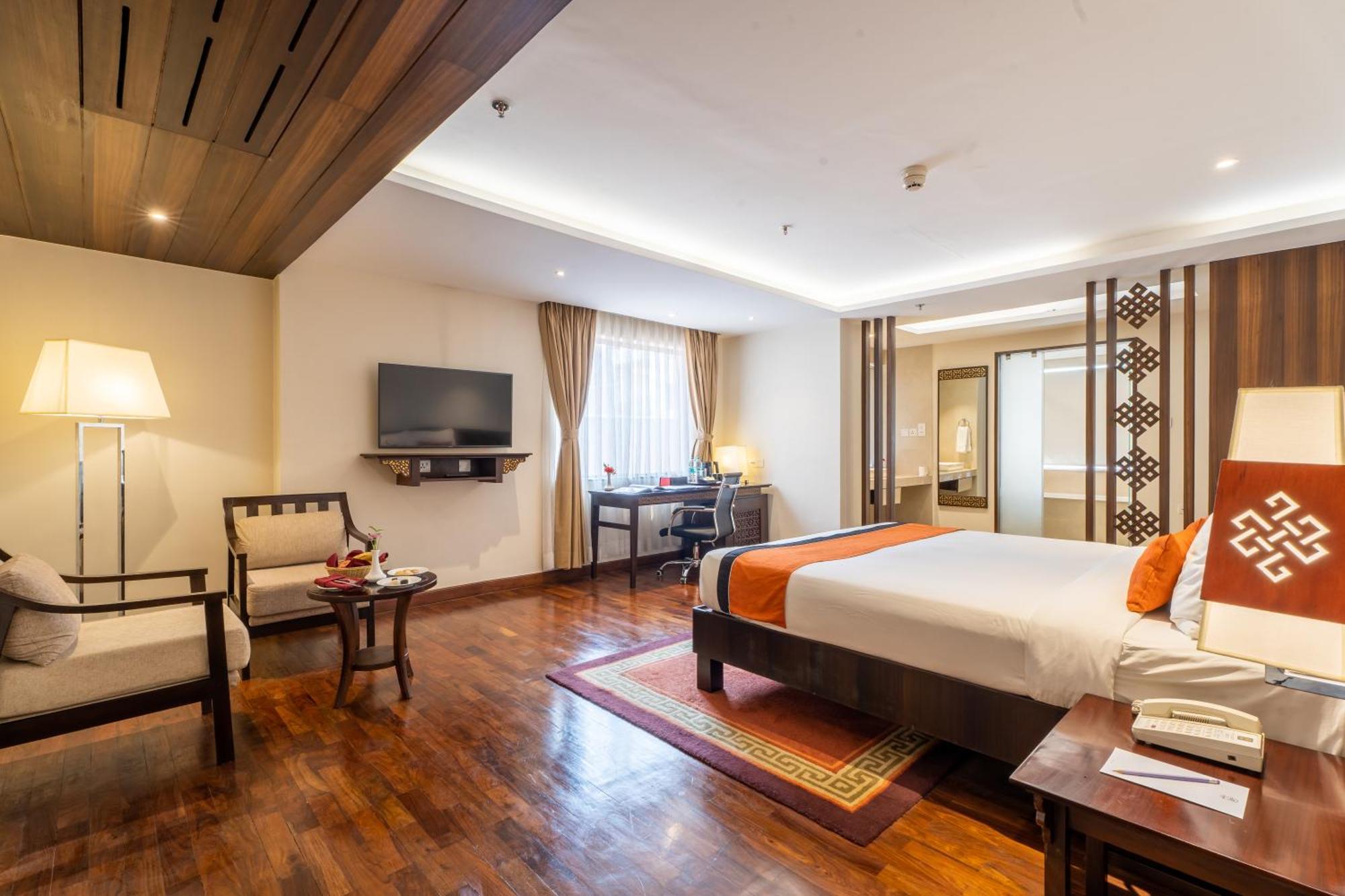Ramada By Wyndham Kathmandu Dhumbarahi Hotel Ngoại thất bức ảnh