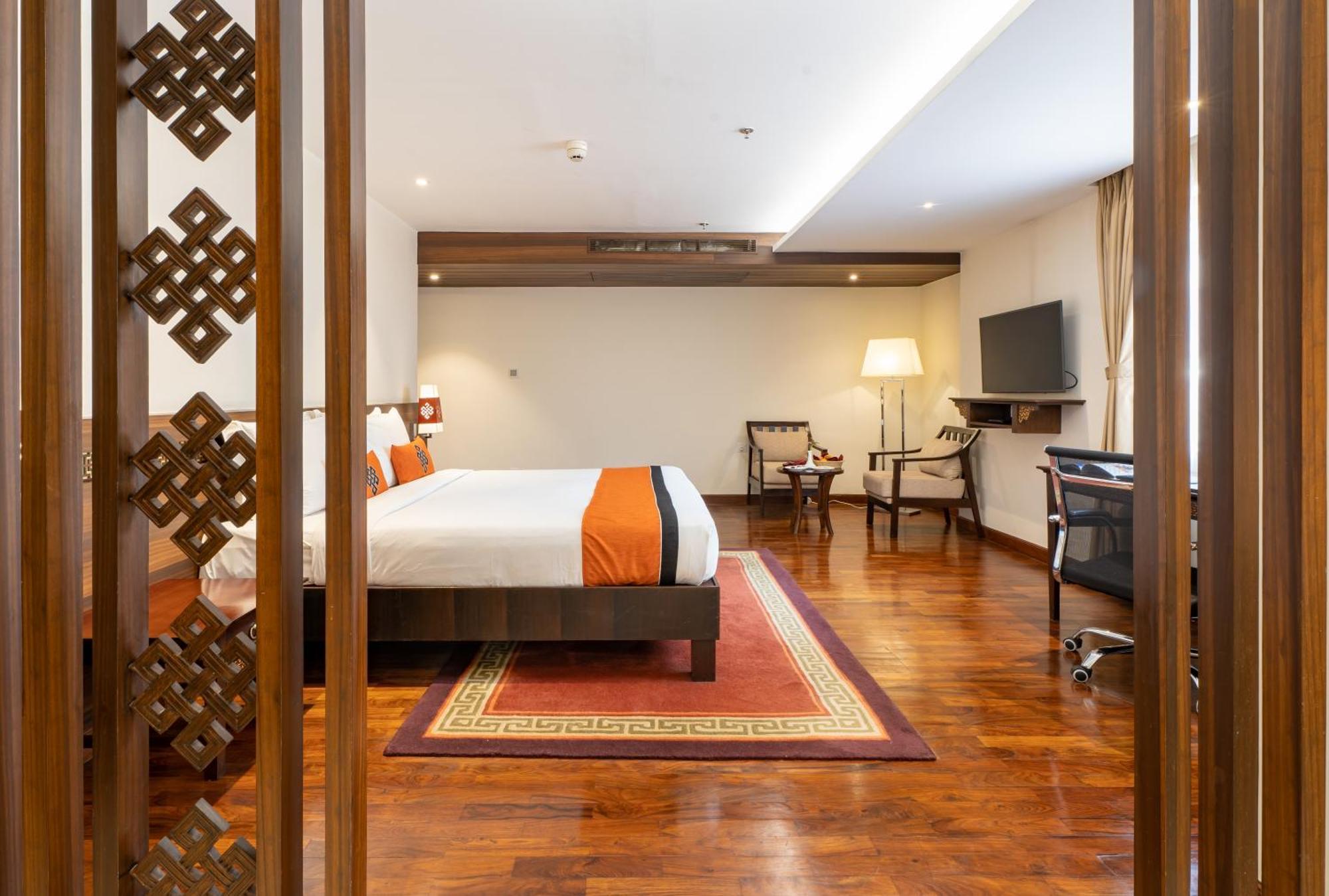 Ramada By Wyndham Kathmandu Dhumbarahi Hotel Ngoại thất bức ảnh