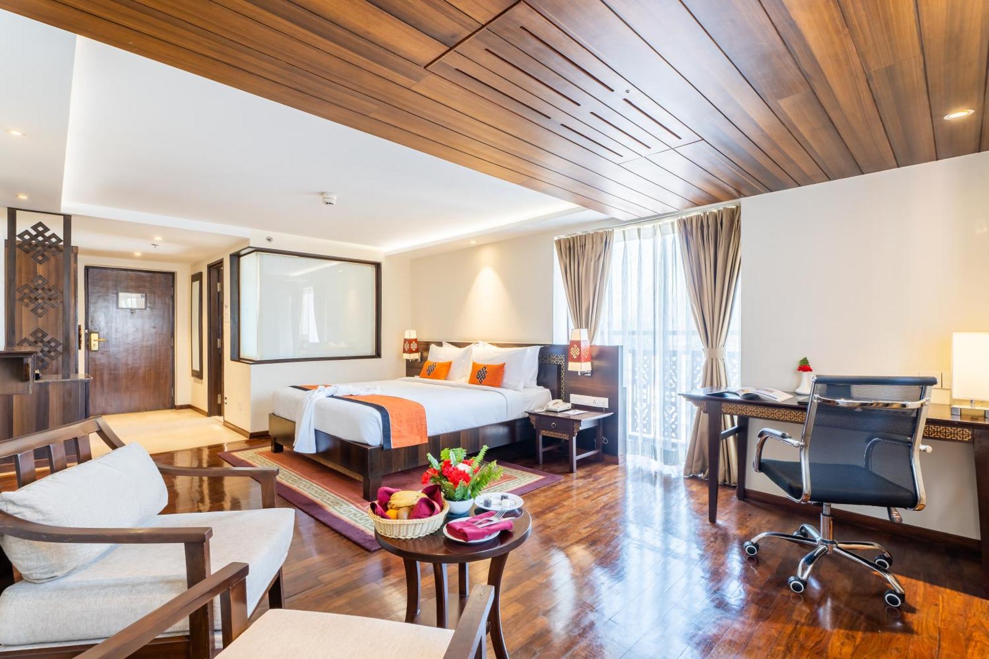Ramada By Wyndham Kathmandu Dhumbarahi Hotel Ngoại thất bức ảnh