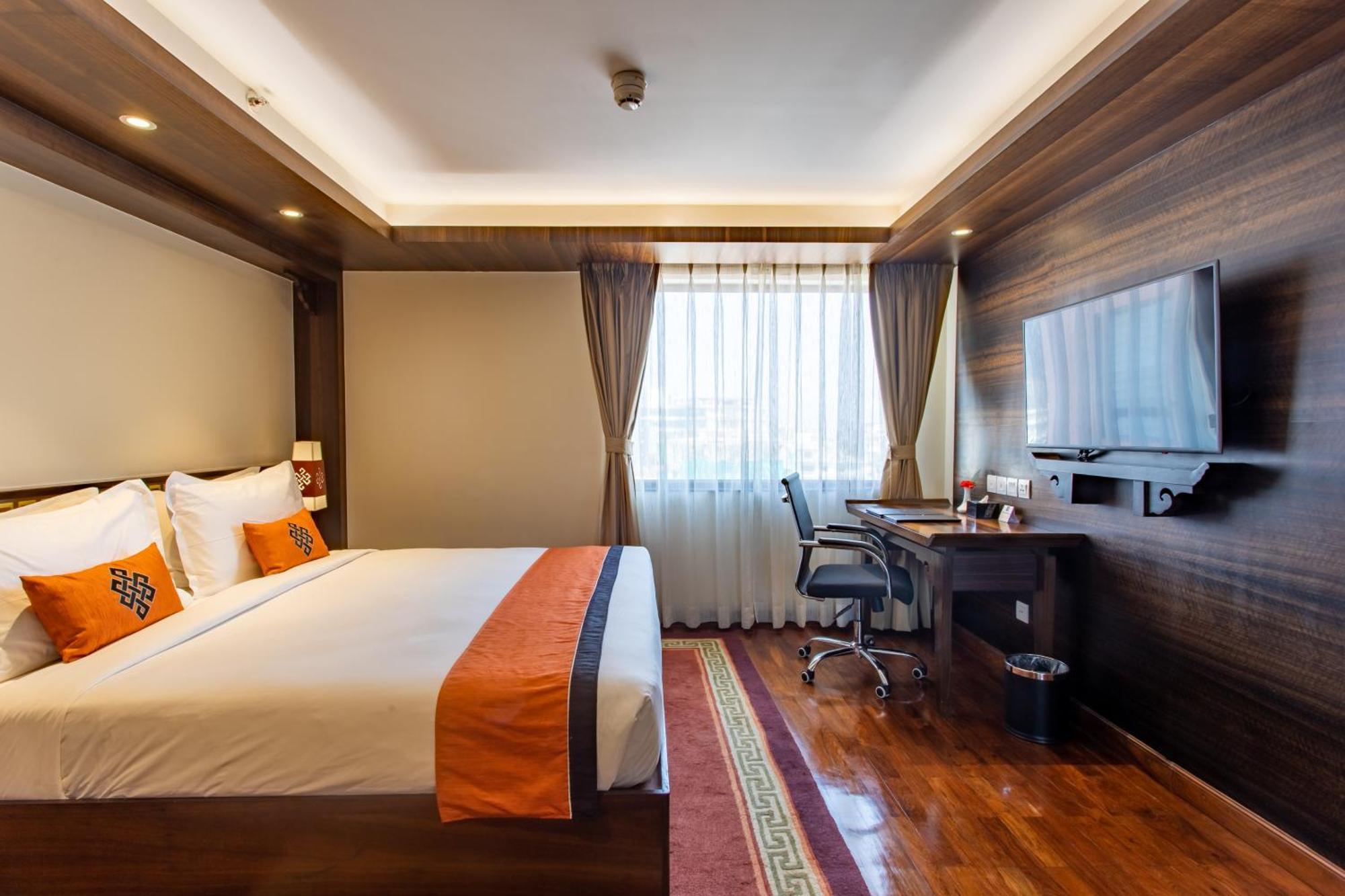 Ramada By Wyndham Kathmandu Dhumbarahi Hotel Ngoại thất bức ảnh