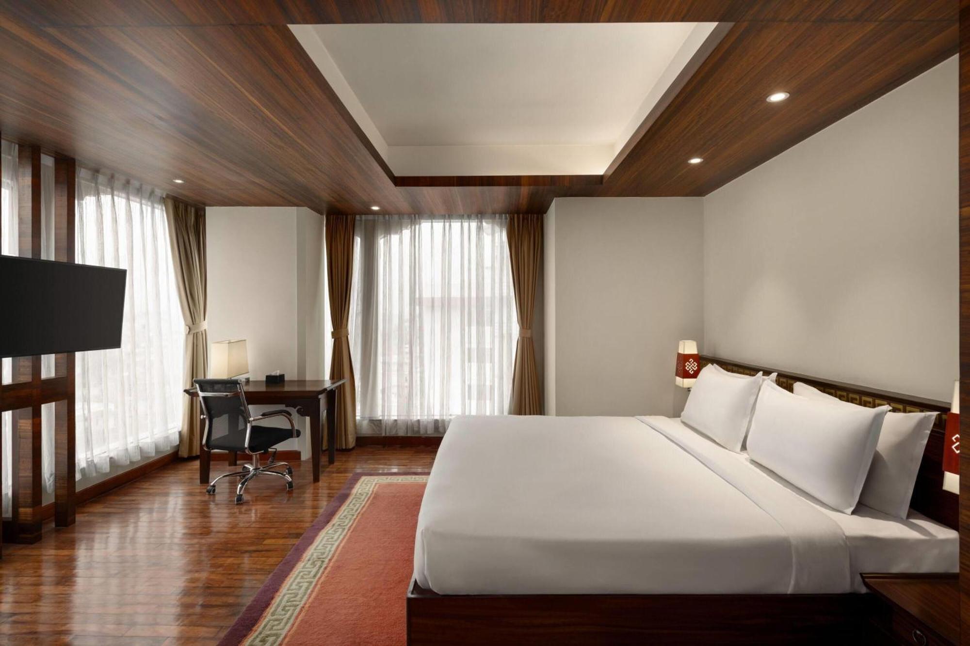 Ramada By Wyndham Kathmandu Dhumbarahi Hotel Ngoại thất bức ảnh