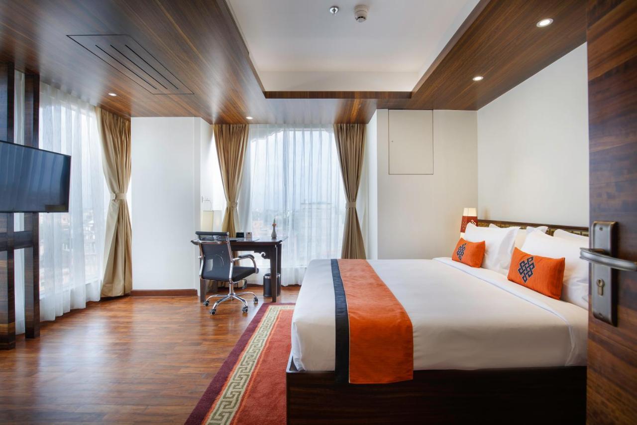 Ramada By Wyndham Kathmandu Dhumbarahi Hotel Ngoại thất bức ảnh